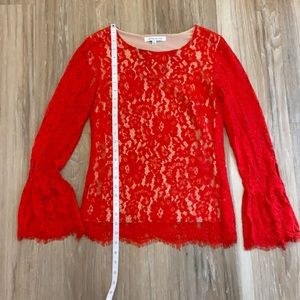 🌸Red lace top